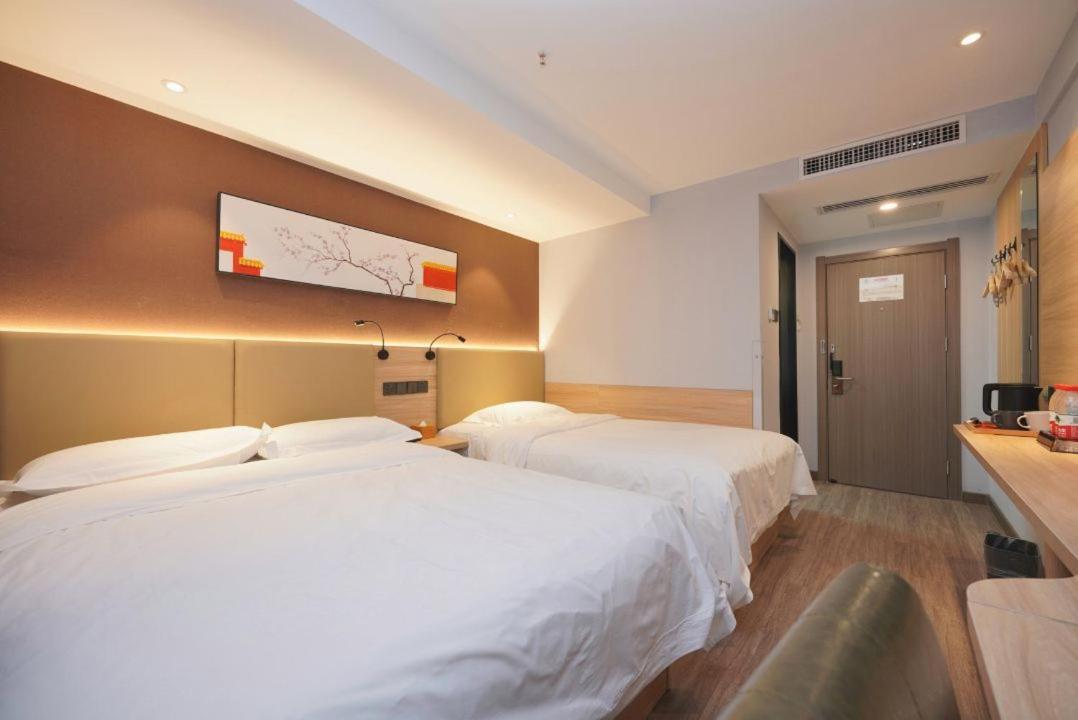 Beijing Dongdan Hotel Near Wangfujing Street,Tian'Anmen Square,The Forbidden City,Free Self-Service Laundry Room Exteriör bild