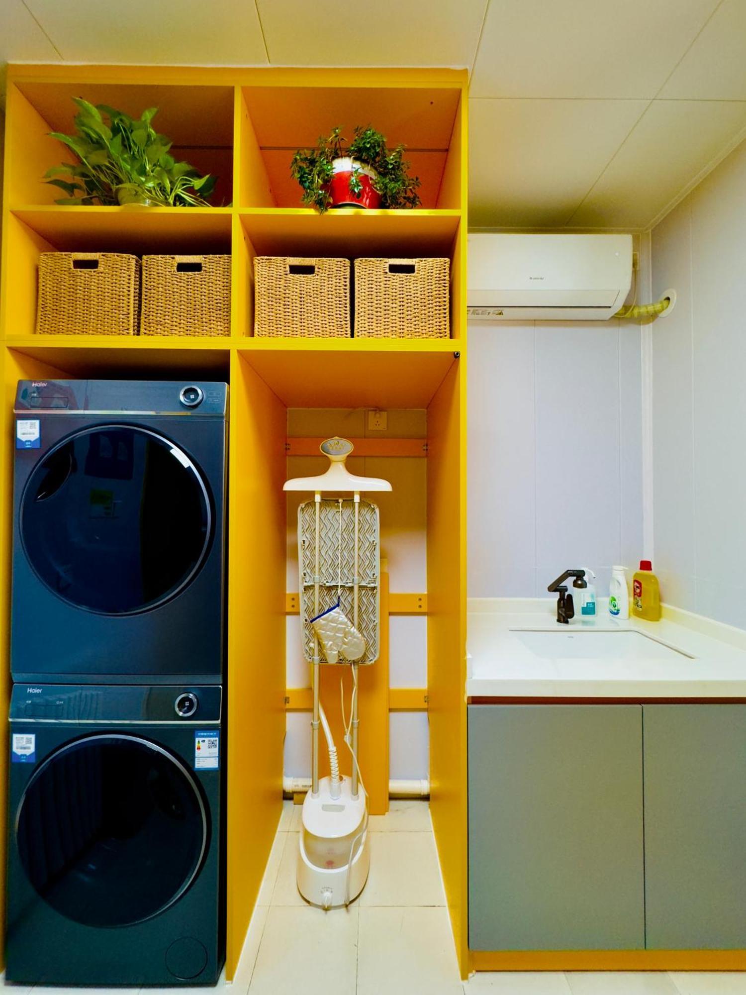 Beijing Dongdan Hotel Near Wangfujing Street,Tian'Anmen Square,The Forbidden City,Free Self-Service Laundry Room Exteriör bild