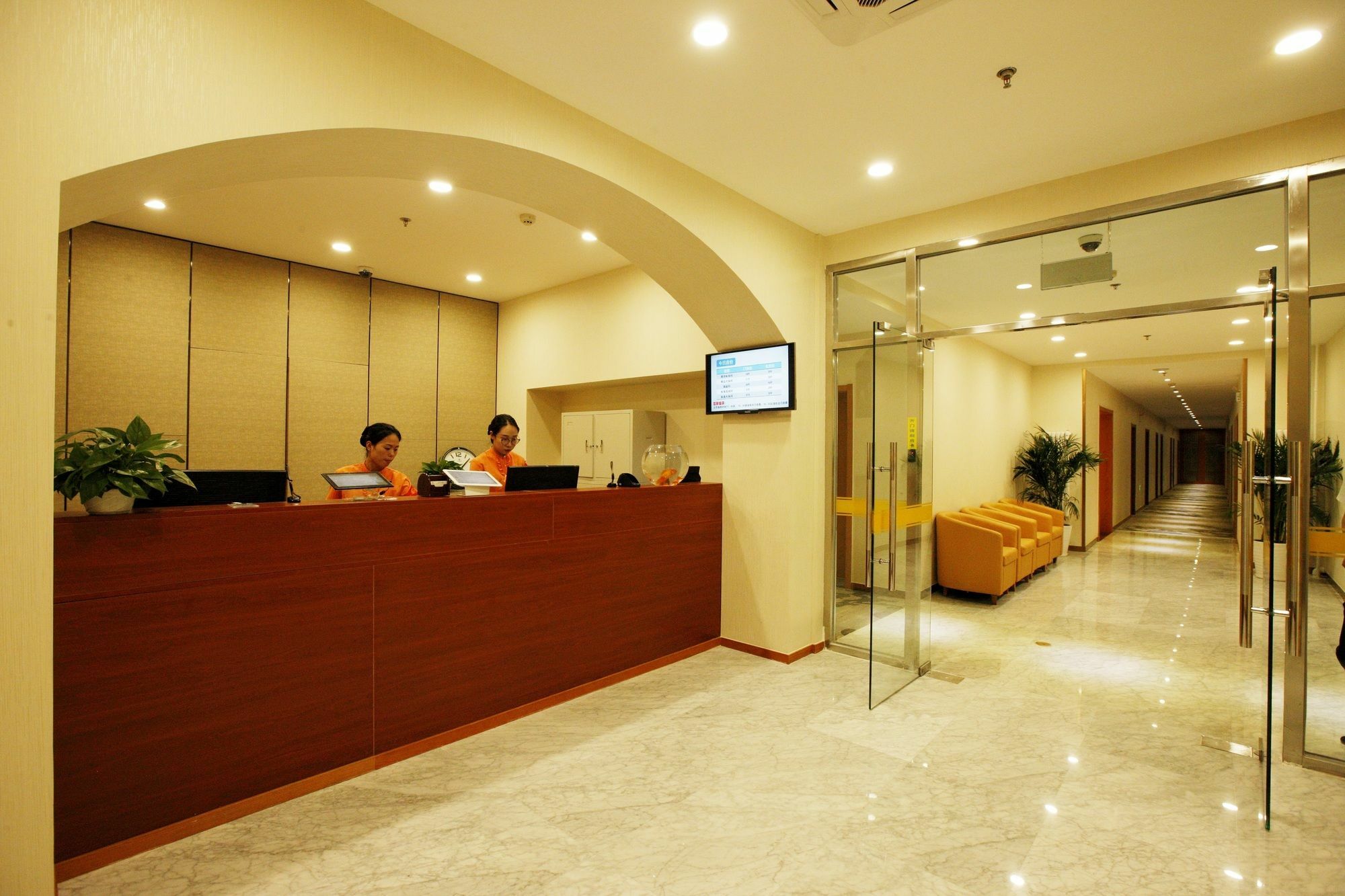 Beijing Dongdan Hotel Near Wangfujing Street,Tian'Anmen Square,The Forbidden City,Free Self-Service Laundry Room Exteriör bild